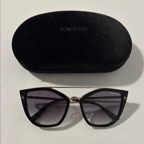 Tom Ford Black Gold Sunglasses - Picture 1 of 4